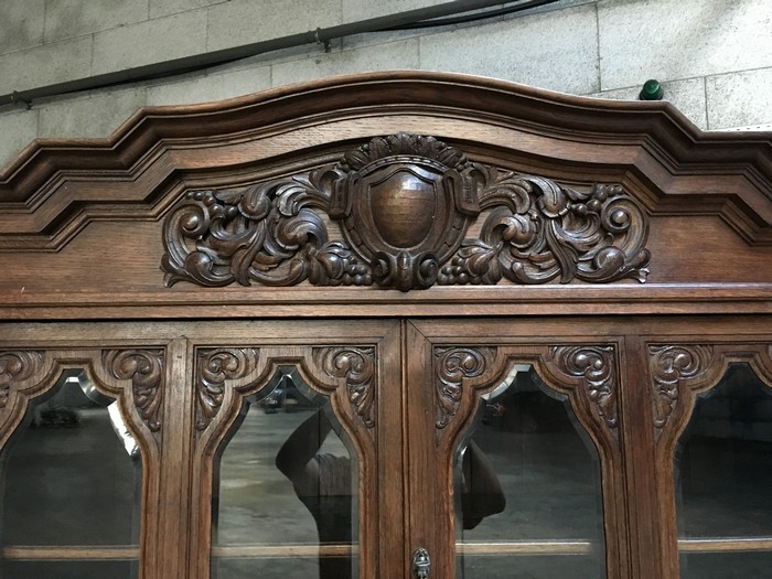 Geschirrschrank antik