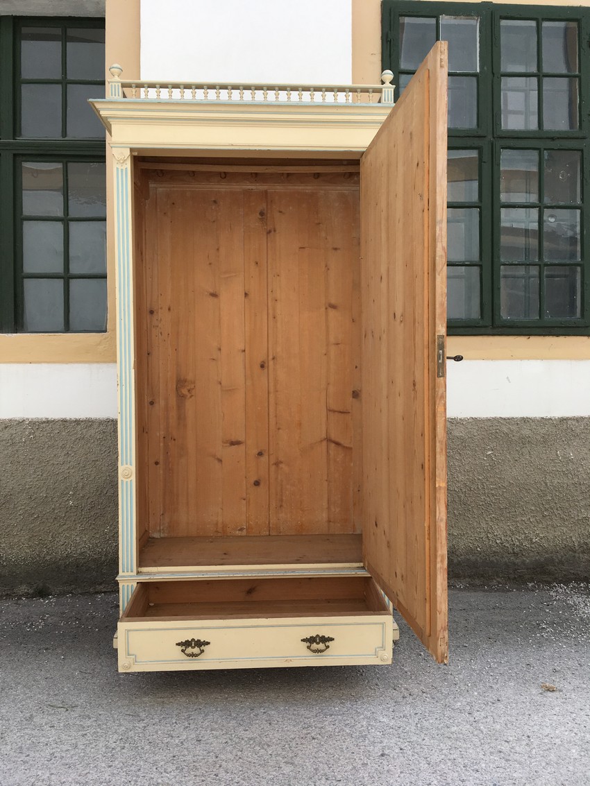 Schrank antik Shabby Chic