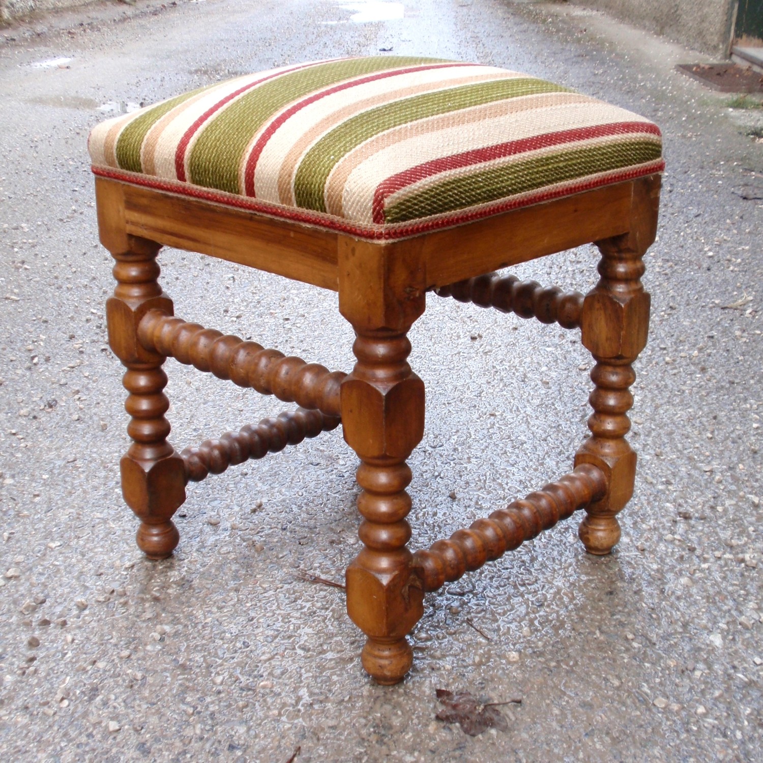 Hocker antik Sitzhocker gepolstert Fusshocker Hocker antik