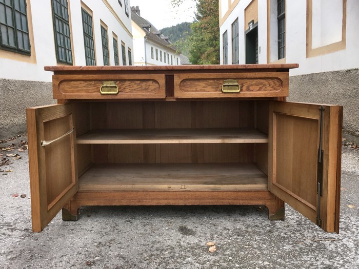 Kommode Marmorplatte