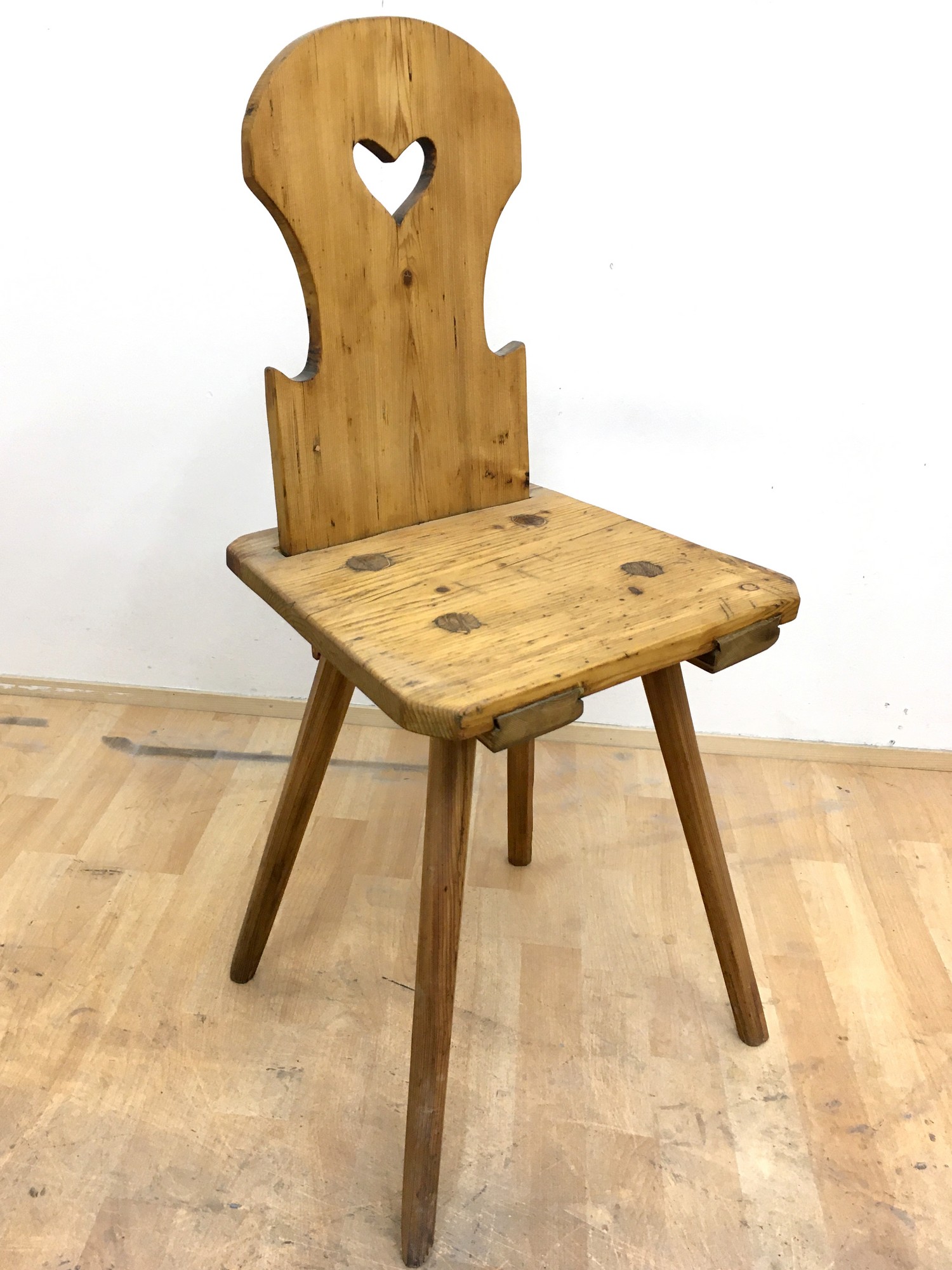 Sessel antik Weichholz