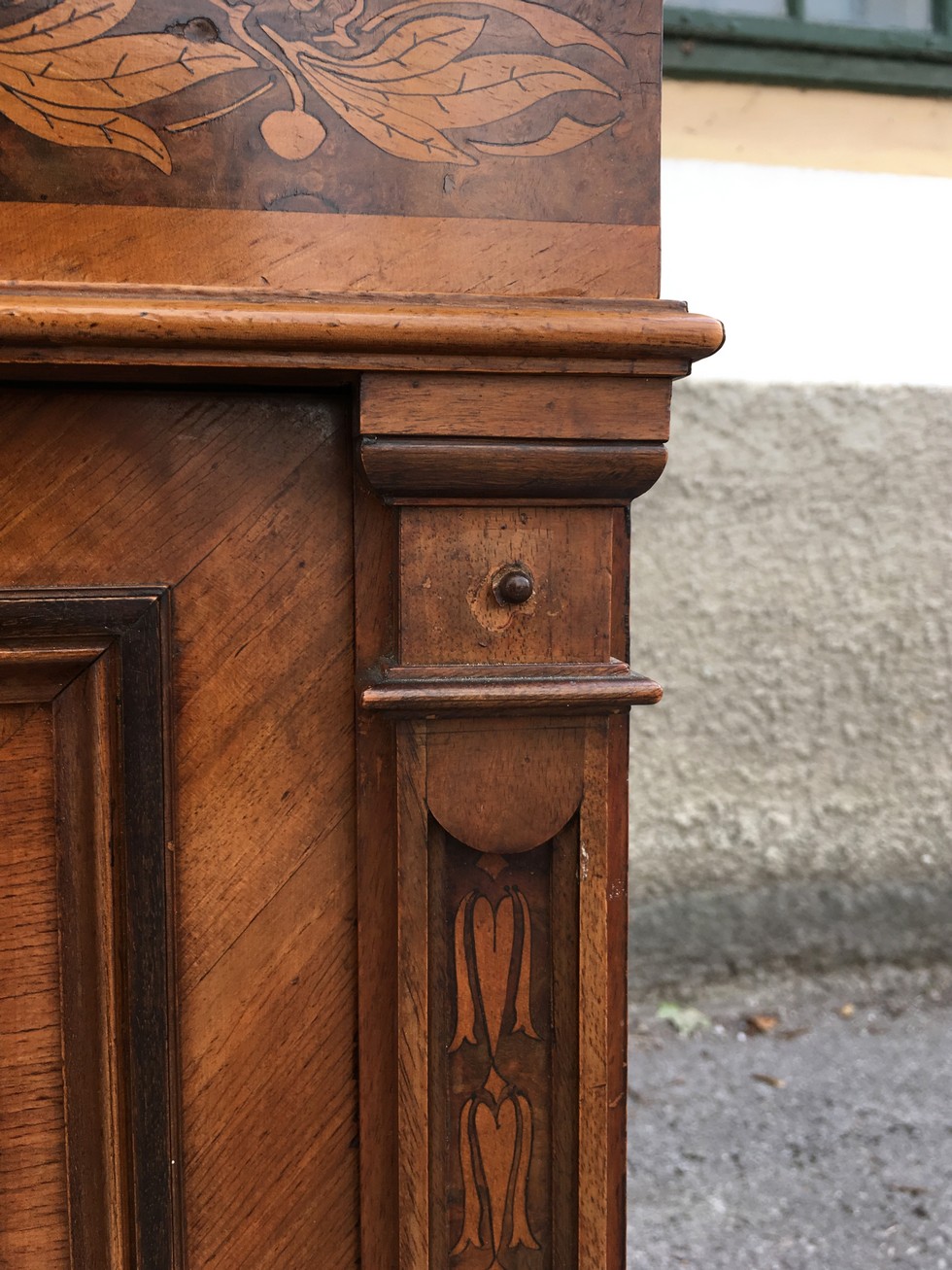 Möbel Intarsien Gründerzeit