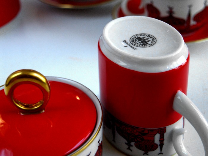 Kaffeeset Freiberger Porzellan Geschirr Vitntage rot Zwiebeltürme gold