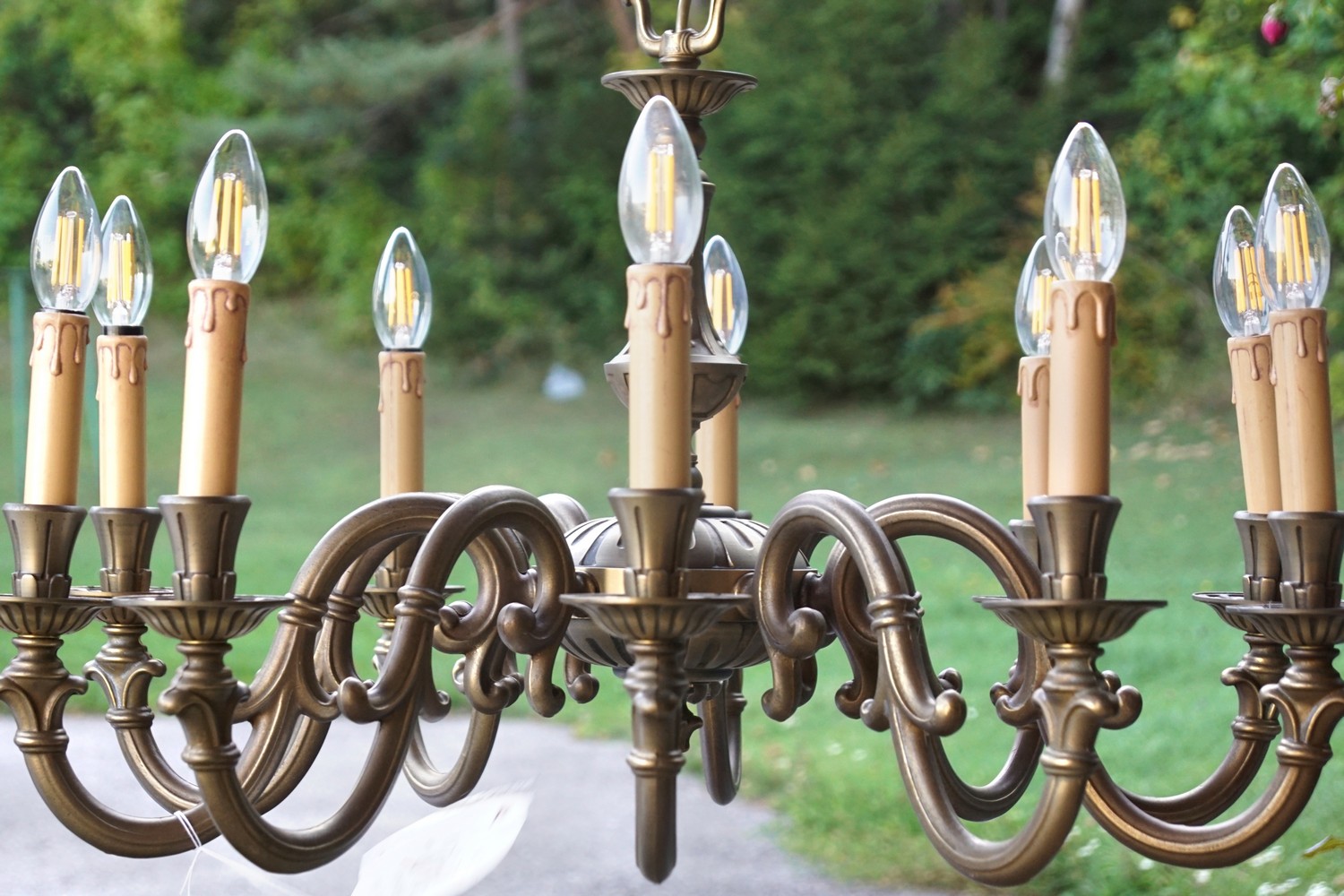 Großer Kronleuchter Barockstil 10-flmg Ausstellungsstück Orion Vienna Antiquestyle Ceiling handmade artisan Design messing bronze guss