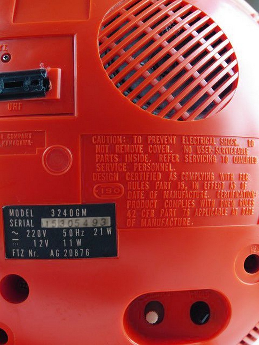 JVC Kugelfernseher VideoSphere TV space helmet Nivi Ball Television Vintage Retro