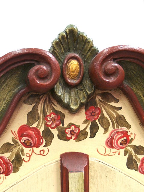 Bauernschrank antik handbemalt Barockstil Kartusche