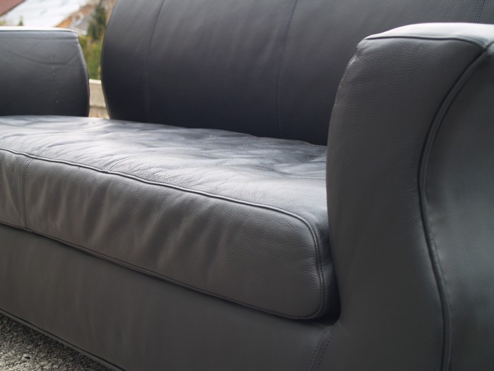 Bretz Sofa Moon