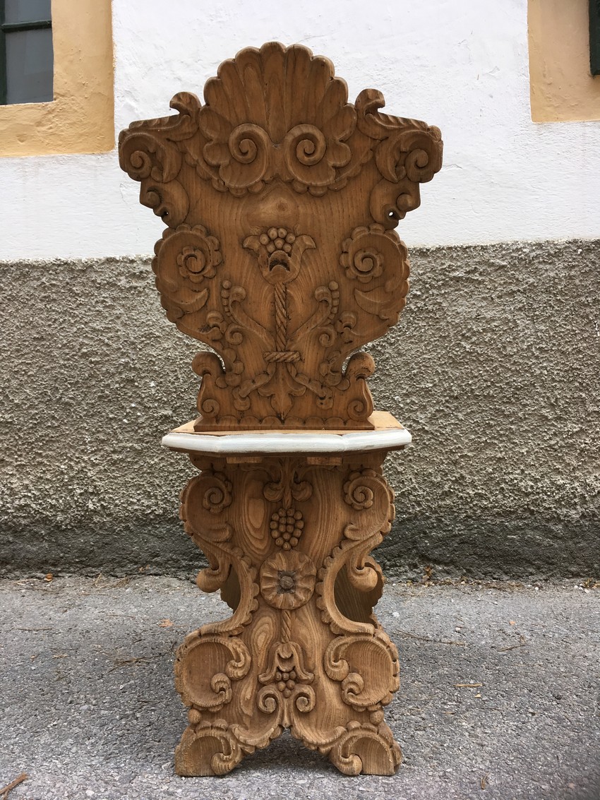 Renaissance Stuhl Fratzen Möbel antik