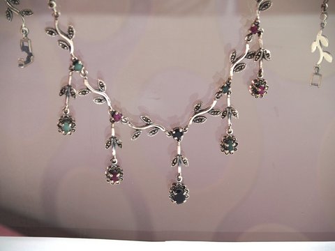 Collier Halskette floral 925 Silber Handarbeit Rubin Saphir Smaragd