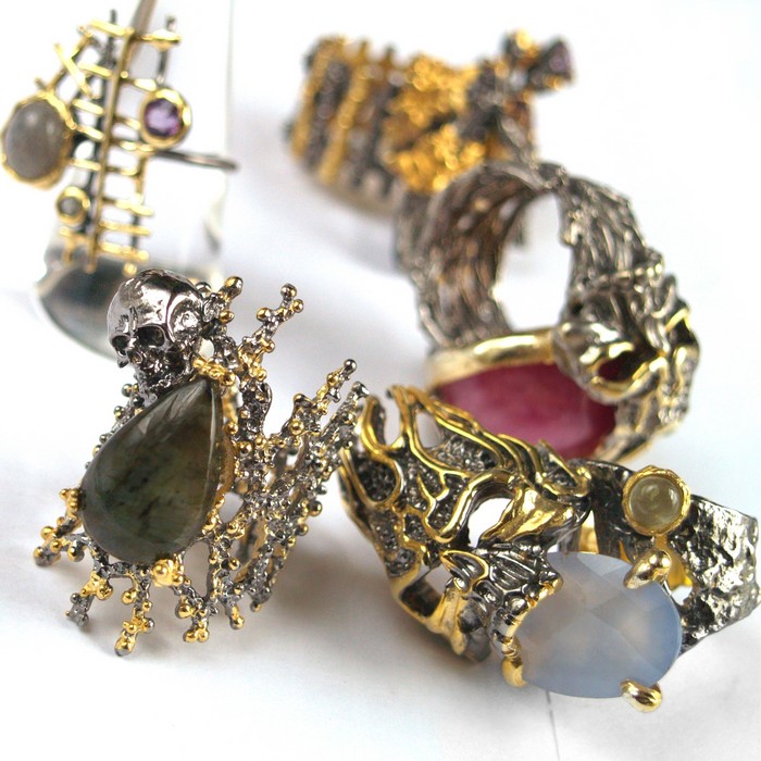 Ring Skull