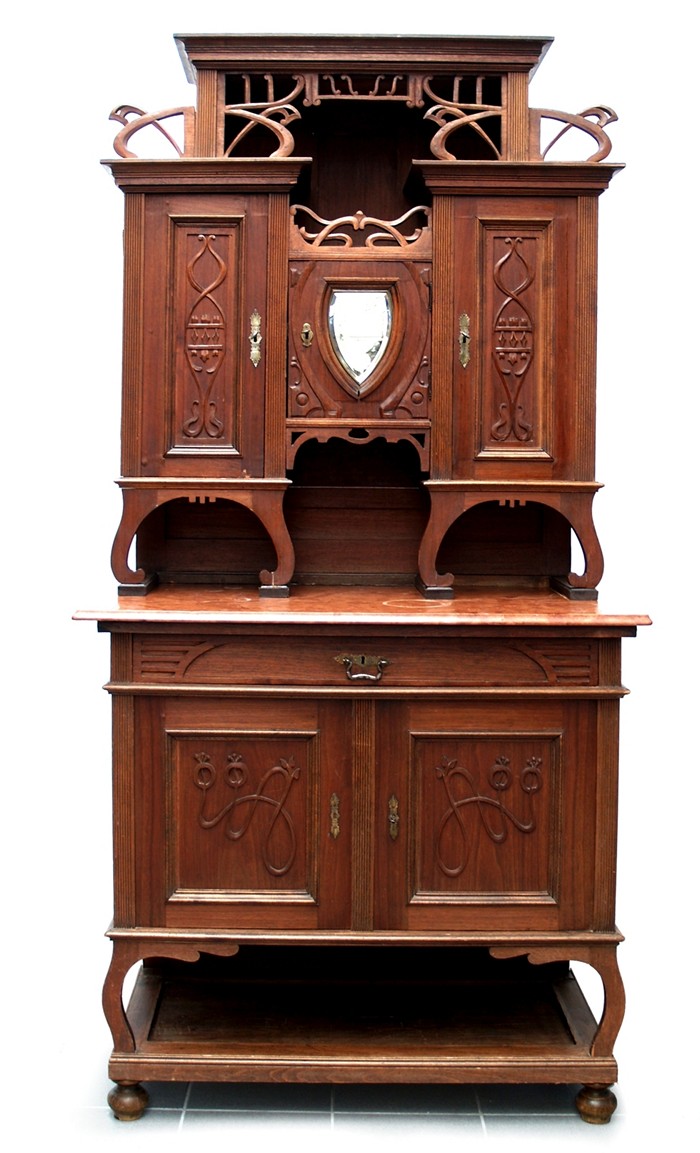 Antiker Schrank geschnitzt Buffet Peitschenschlag JUGENDSTIL Buffet