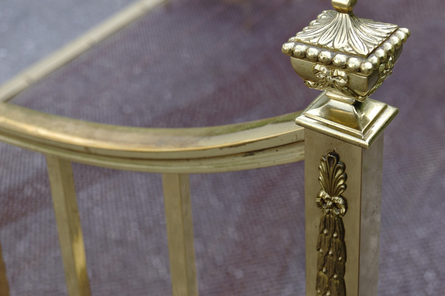 Bett Messingbett antik golden Messing Vintage mit Metallrost