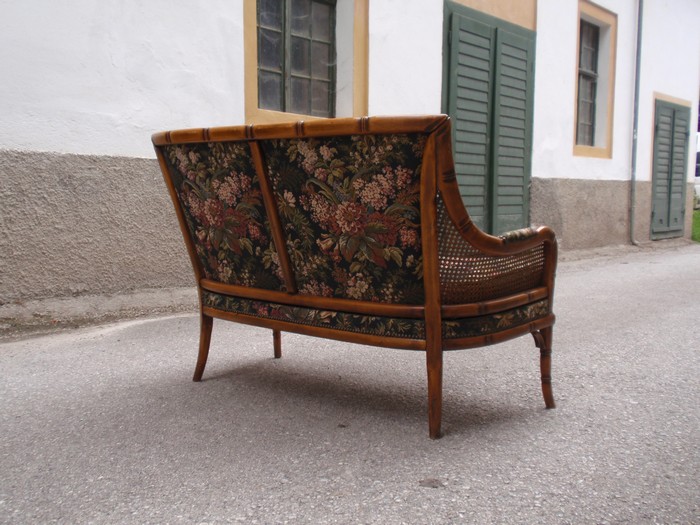 Sofa antik 