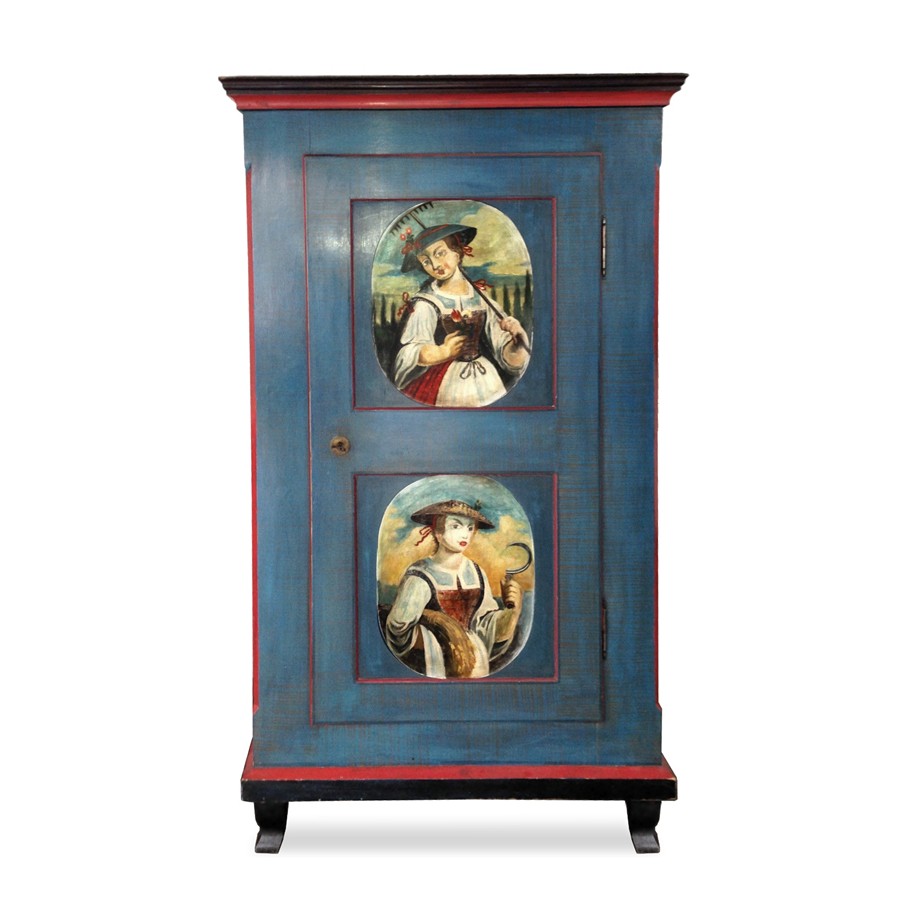 antiker Dielenschrank bemalt