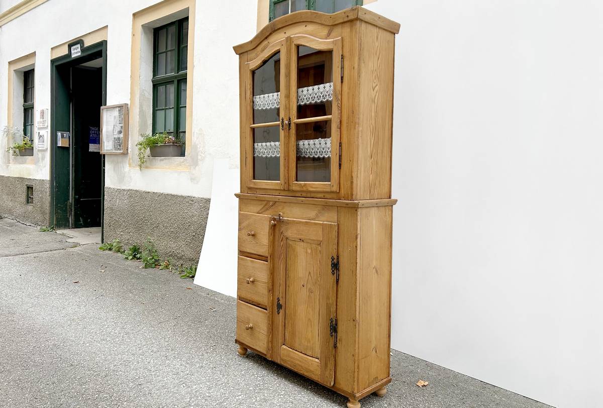 Kredenz Bauernschrank antiker Küchenschrank Altholz Geschirrschrank rustikale Antiquität Bauernmöbel kaufen