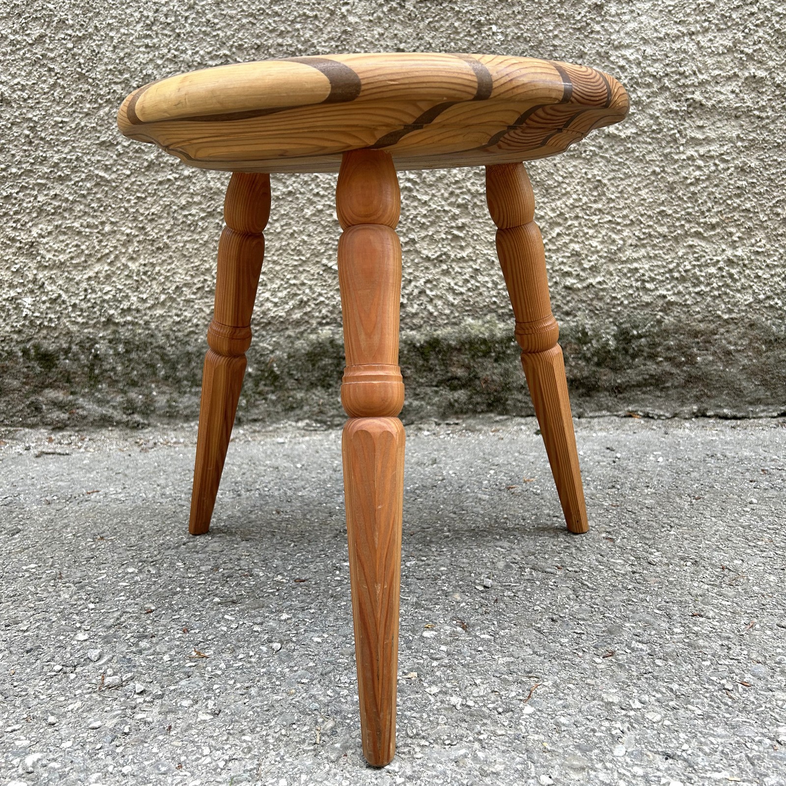 Sitzhocker Massivholz