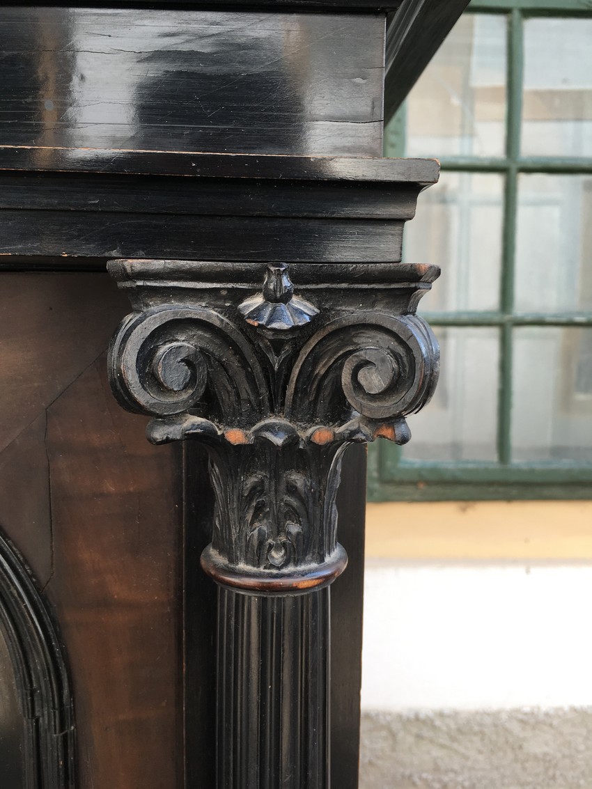 Schrank antik Gründerzeit Akanthusblätter Bücherschrank