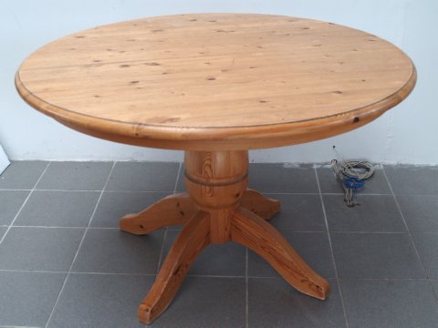 Vollholz Tisch ausziehbar