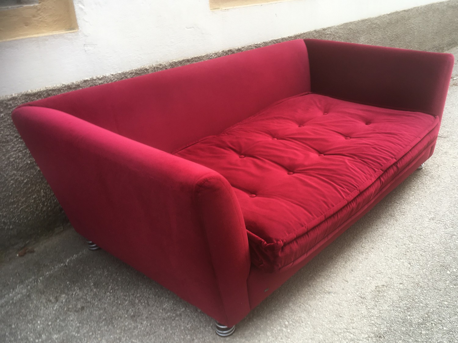 Sofa Bretz Monster bordeaux rot Design Viersitzer Federbeine