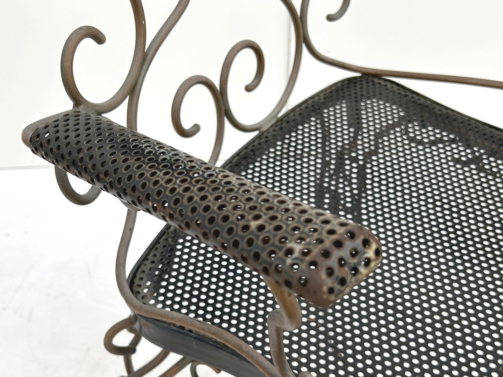 Lochblech Gartenmöbel Frankreich