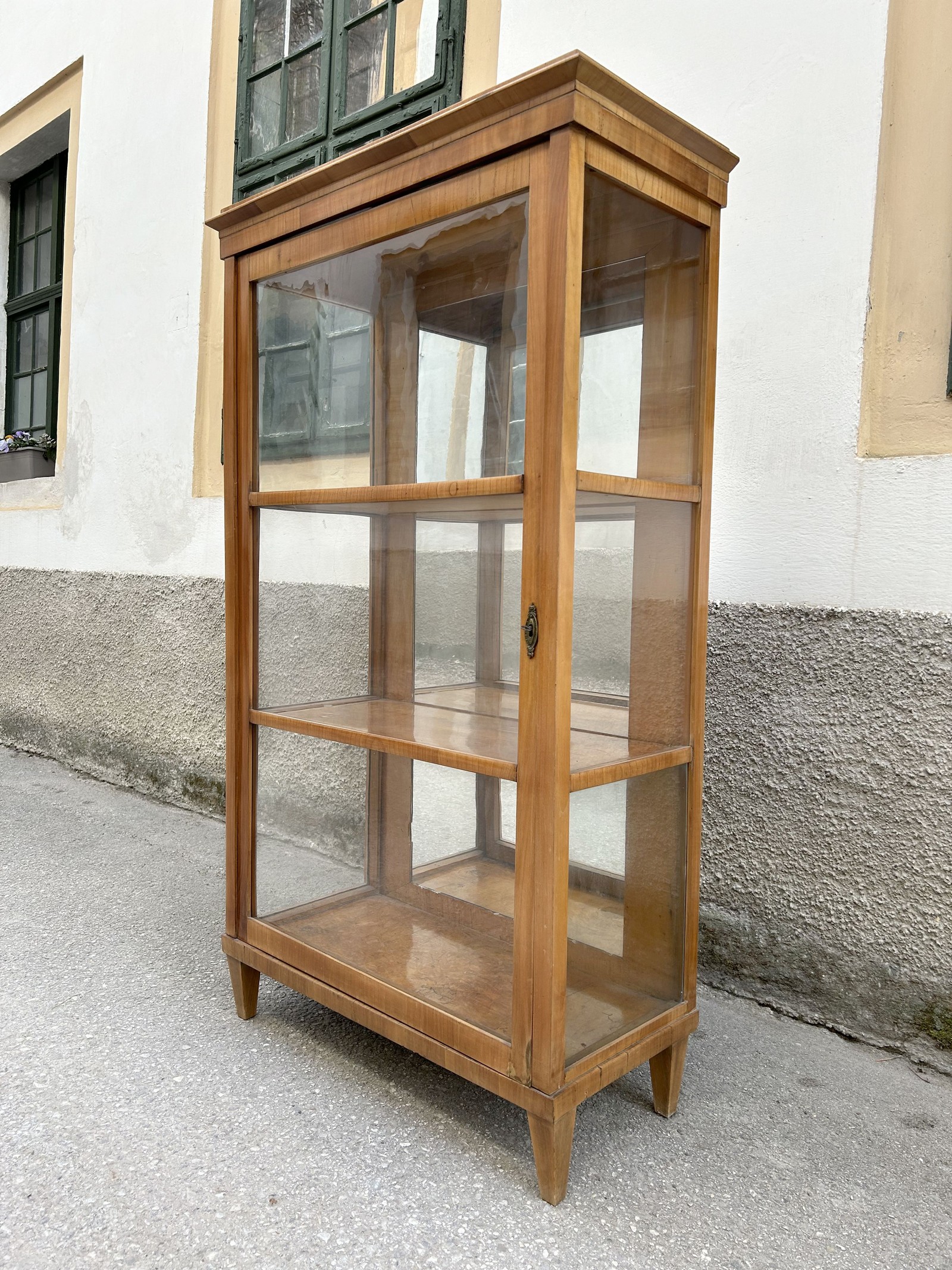 Spiegel Vitrine antik Gläserschrank Antiquität kaufen Shop