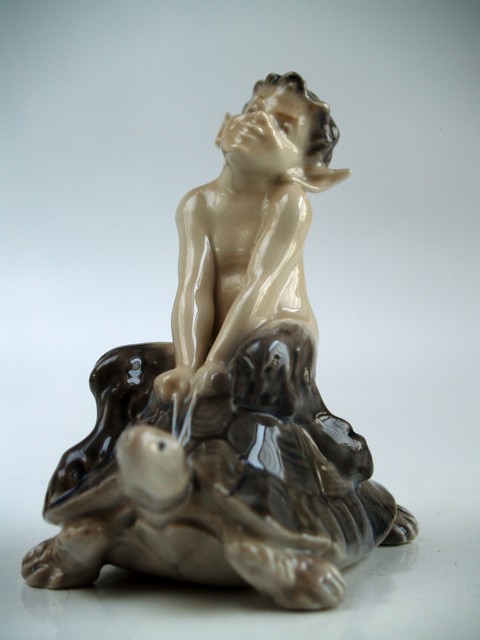 Faun Porzellan