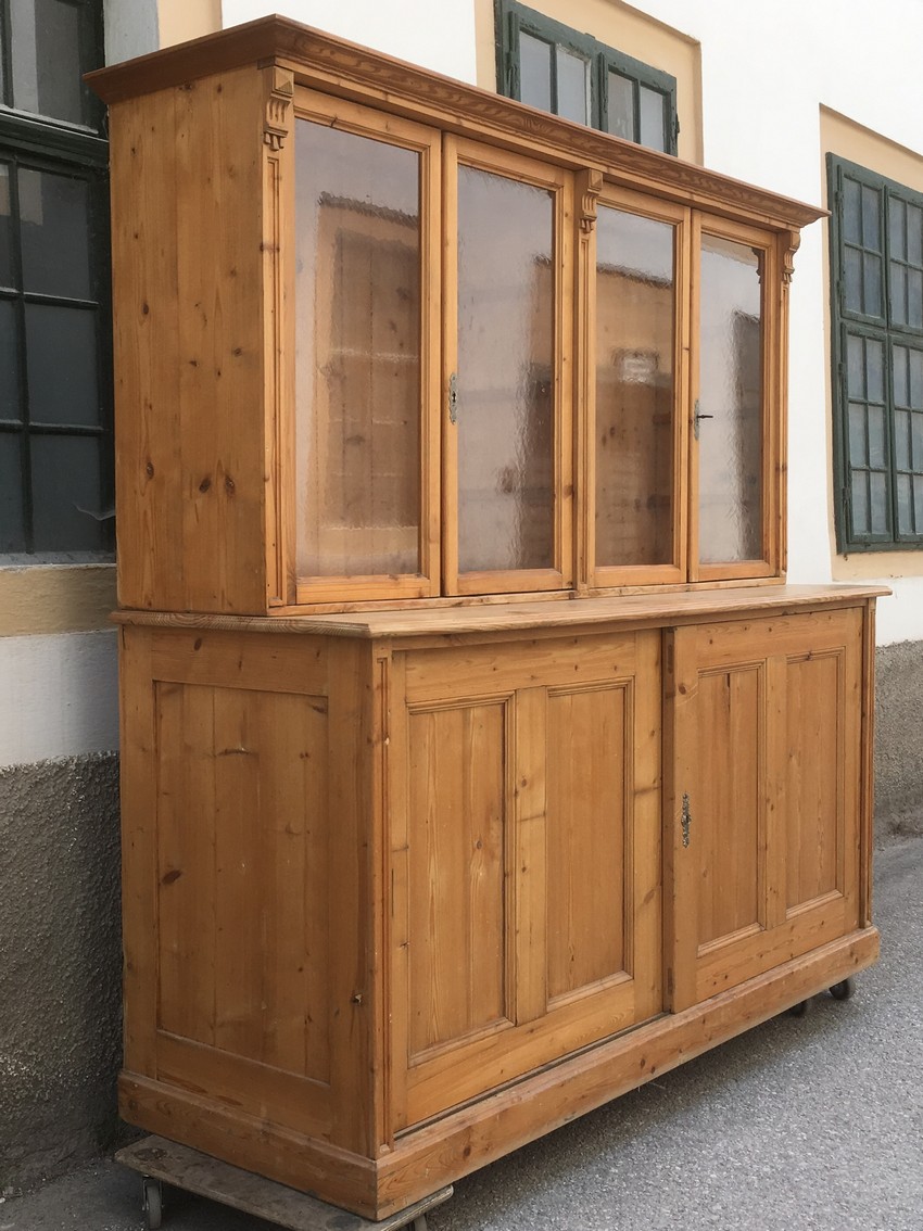 Weichholz Kredenz antik
