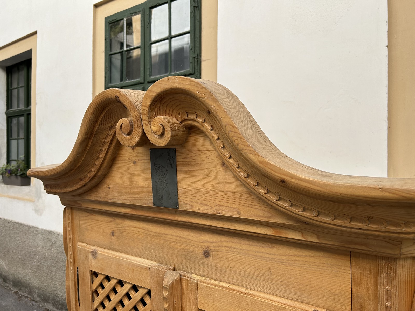 Bauernschrank Teisendorfer Massivholz Möbel