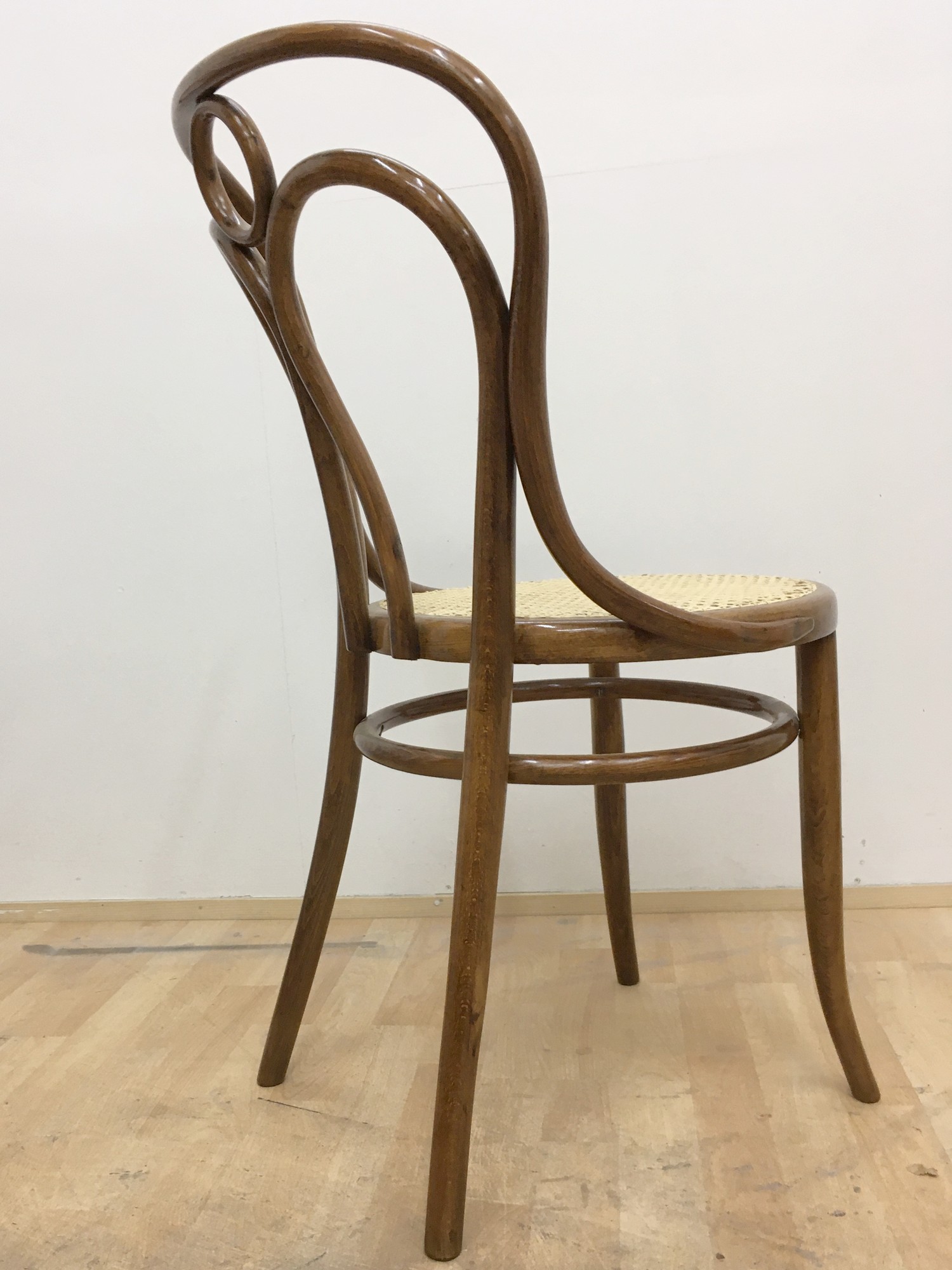 Kohn Bugholz Sessel antik Engel sakral
