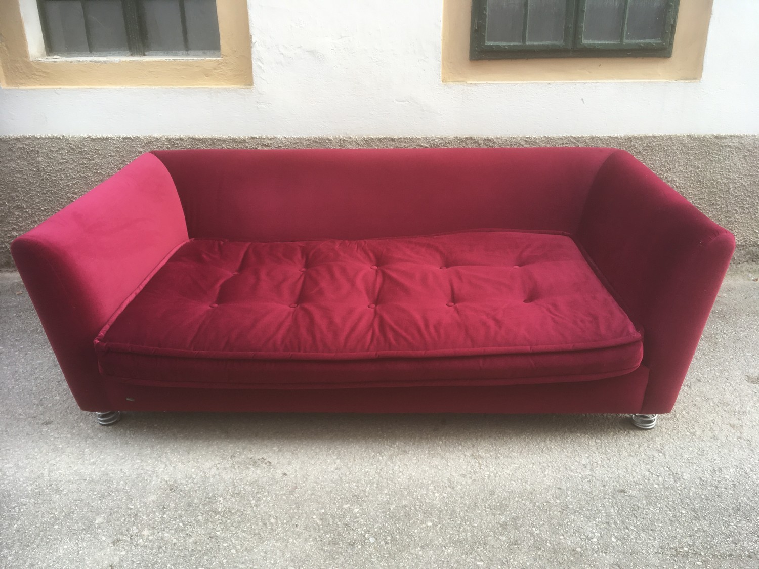 Sofa Bretz Monster bordeaux rot Design Viersitzer Federbeine
