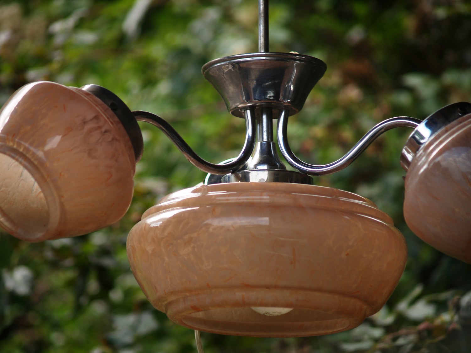 Hängelampe Original Art Deco vierflammig Luster Leuchter marmorierte Glasschirme