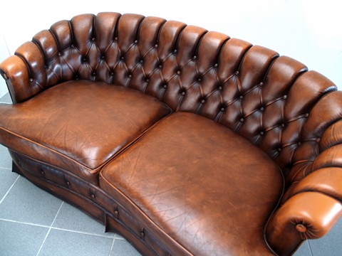 Chestefield Sofa Leder braun