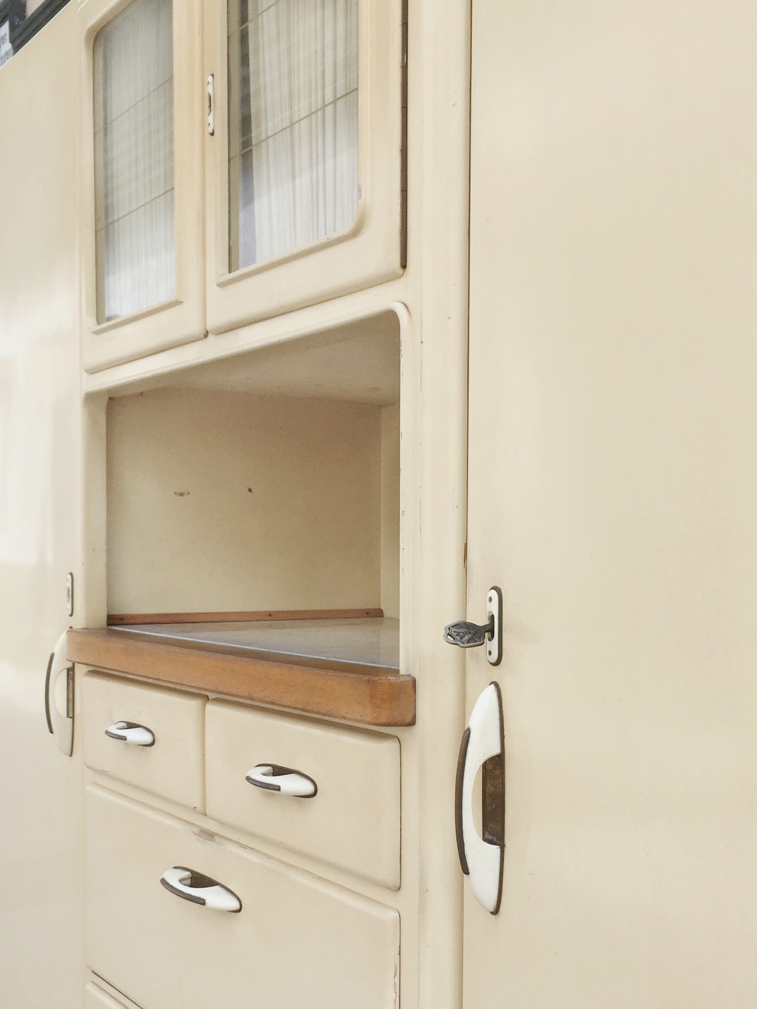 Küchenschrank Vintage creme Schüttenregal Vitrine Küche Vollholz Buffet Kredenz