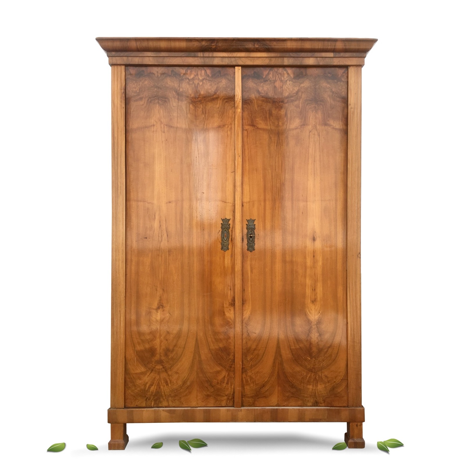 Biedermeier Schrank Keilschrank Wien glänzend Stempelfüße Biedermeier Möbel kaufen