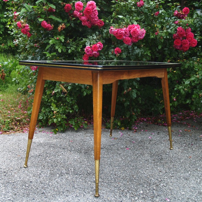 Tisch hoehenverstellbar