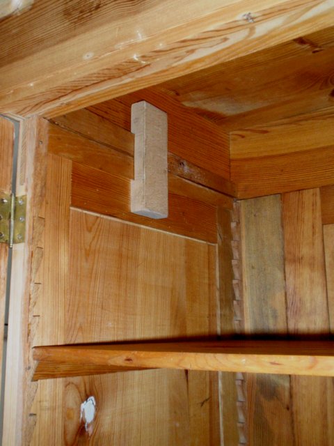 antiker Naturholz Schrank zerlegbar