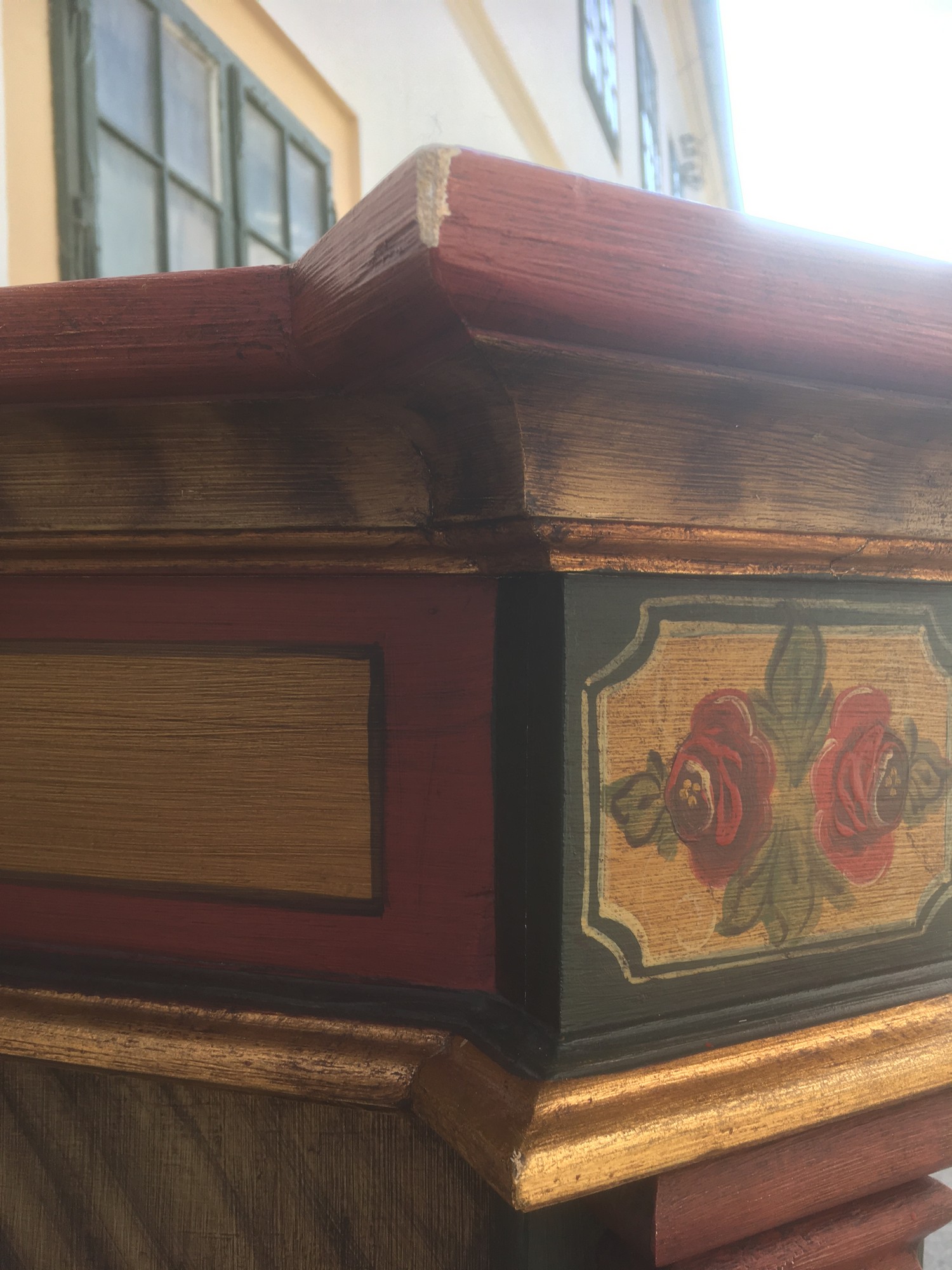 Bauernschrank Kleiderschrank Schrank handbemalt Bauernkasten Landhaus