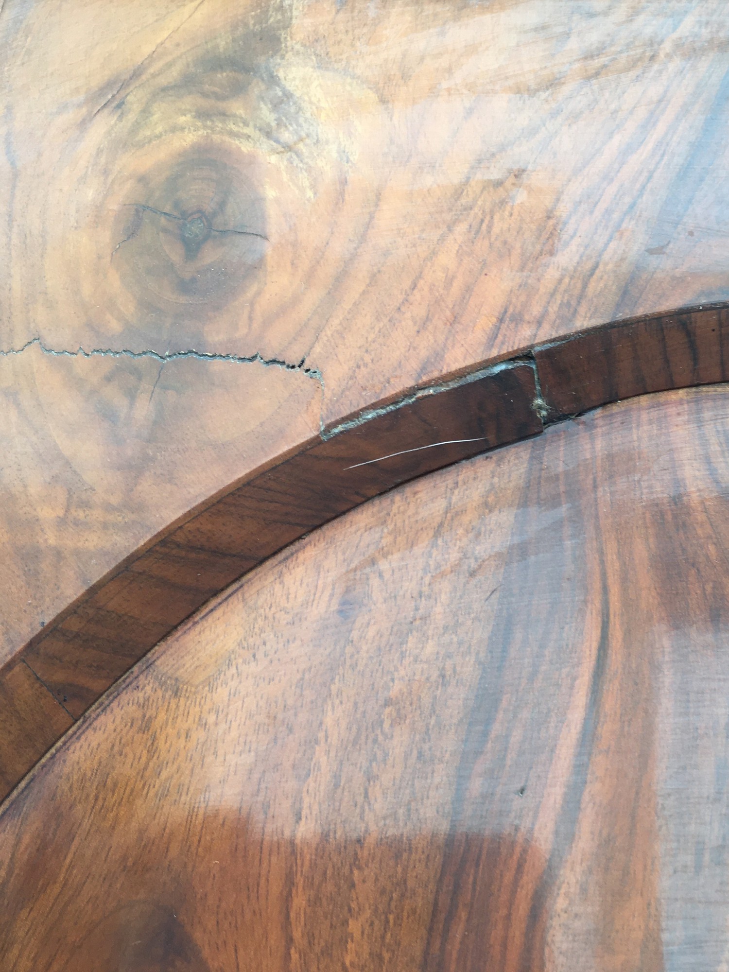 Biedermeier Schrank Keilschrank Hallenschrank zerlegbar Nussholz Original