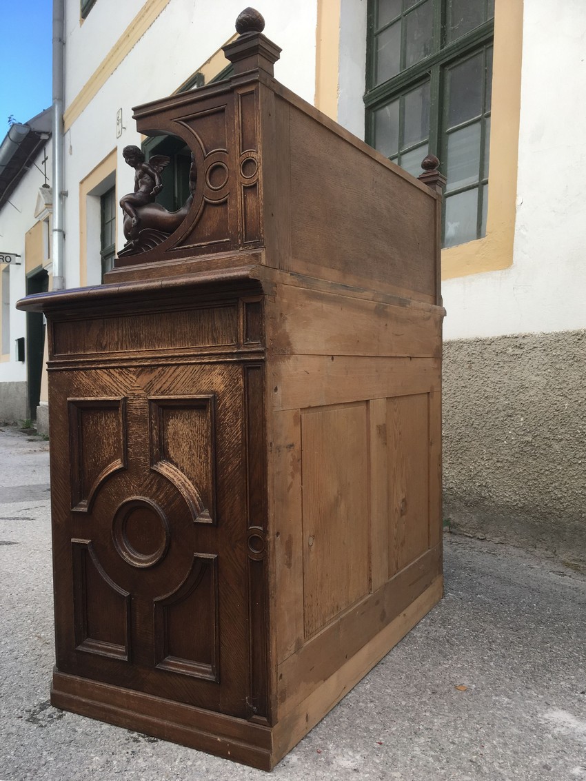 Kommode antik Schnitzwerk Engel Renaissance Barock Schrank Anrichte Möbel