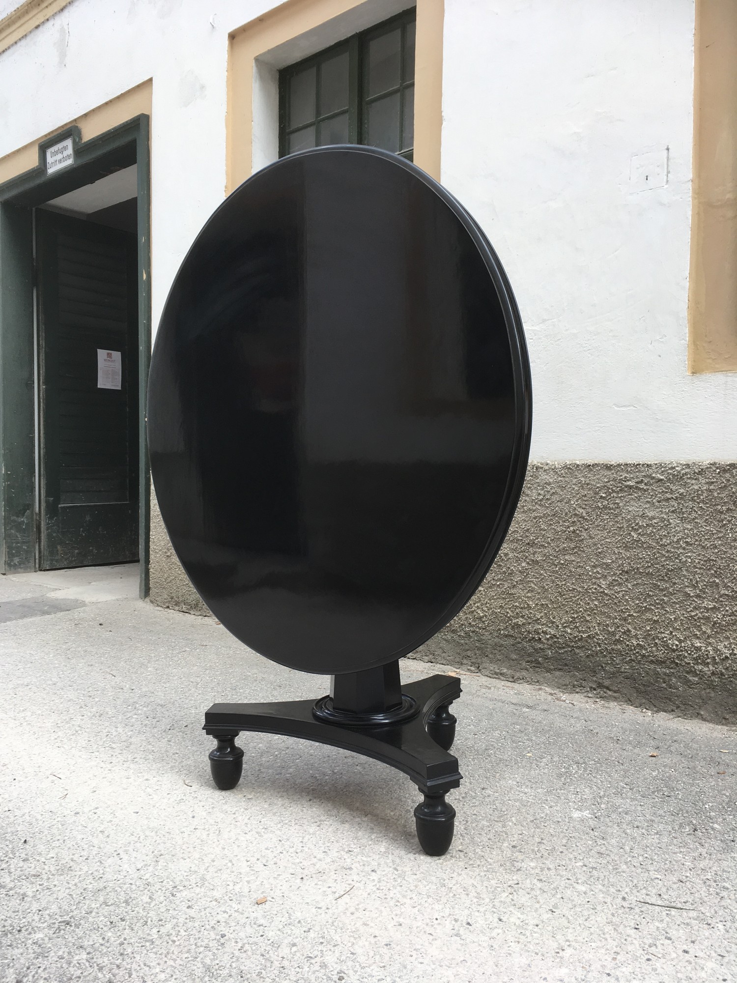 Tisch antiker runder Esstisch klappbar Speisetisch schwarz restauriert Empire Jugendstil Biedermeier Vollholz Antiquität