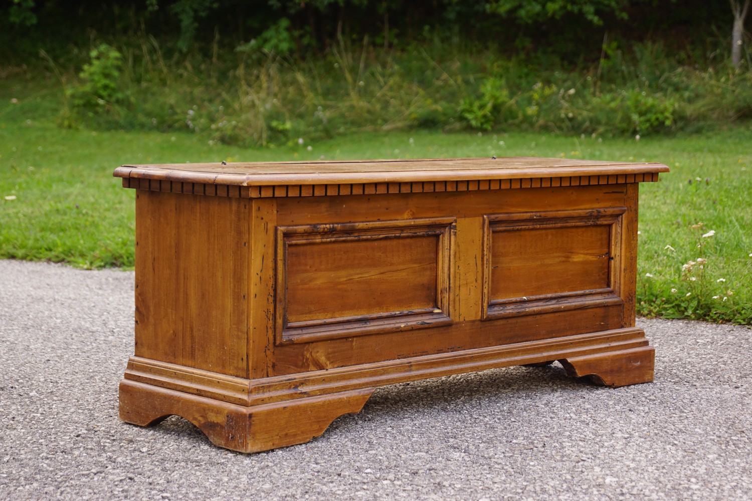 Truhe Antikstil Sitztruhenbank Altholz Landhausstil