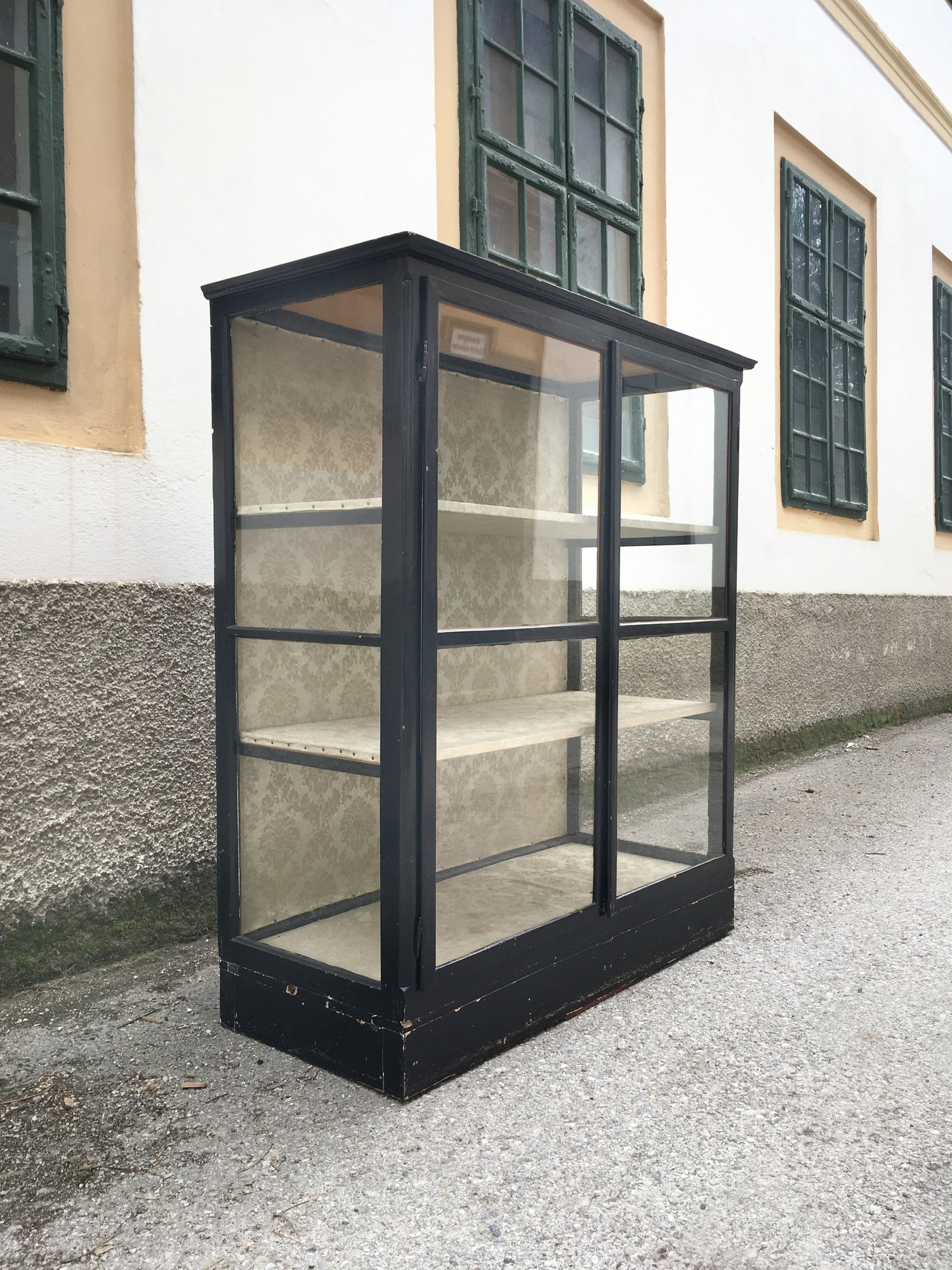 Vitrine antik schwarz Schrank noir Jugendstil Spiegel Geschirrschrank