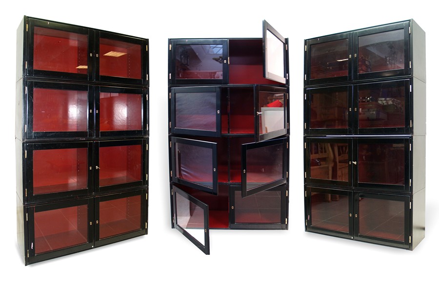 Jugendstil Bücherschrank schwarz