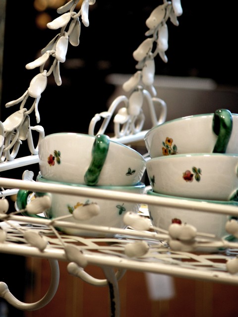 Hängeregal Shabby Chic creme Küche Tassenhalter Kräuterkrone Küchenregal weiß