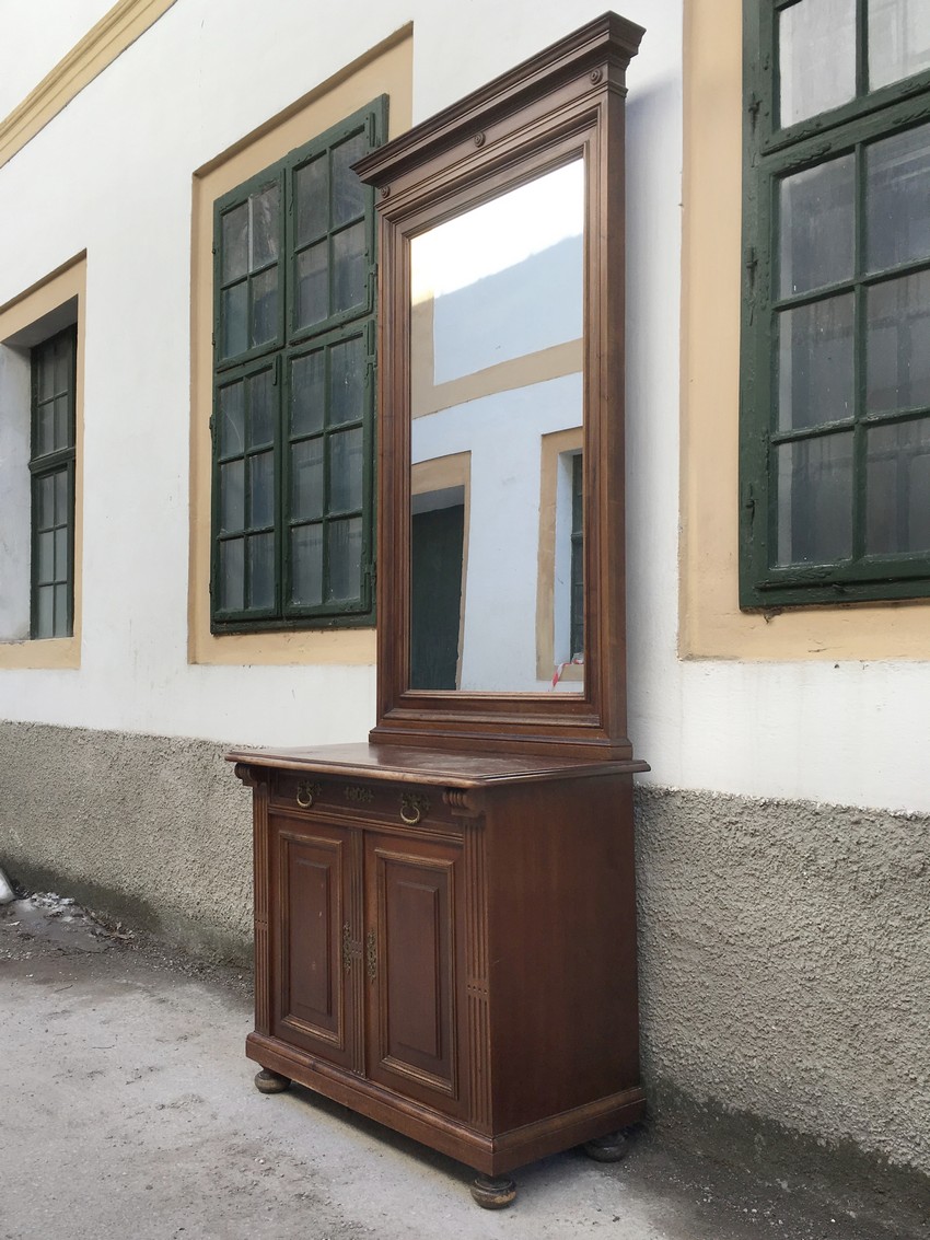Historismus Anrichte Spiegel