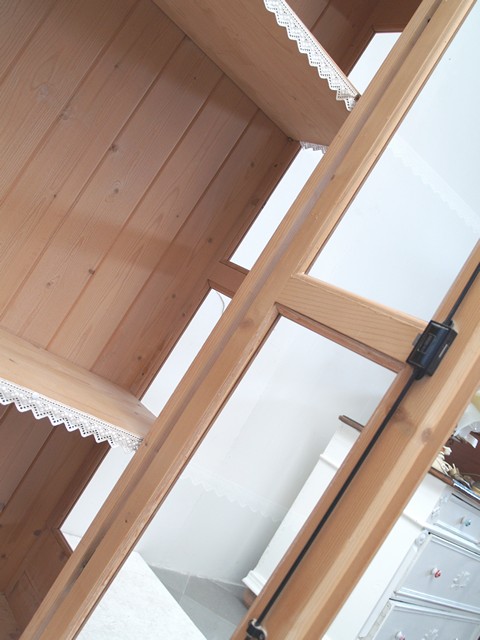 Glasschrank Vitrine neuzeitlich