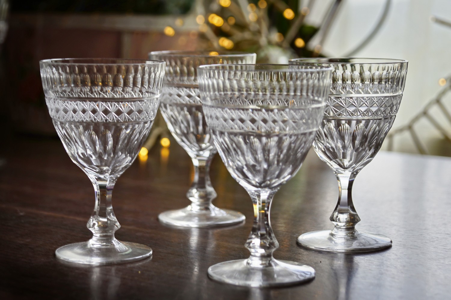 Bleikristall Gläser Vintage neuwertig geschliffen fläche Likör Wein Midcentury antik