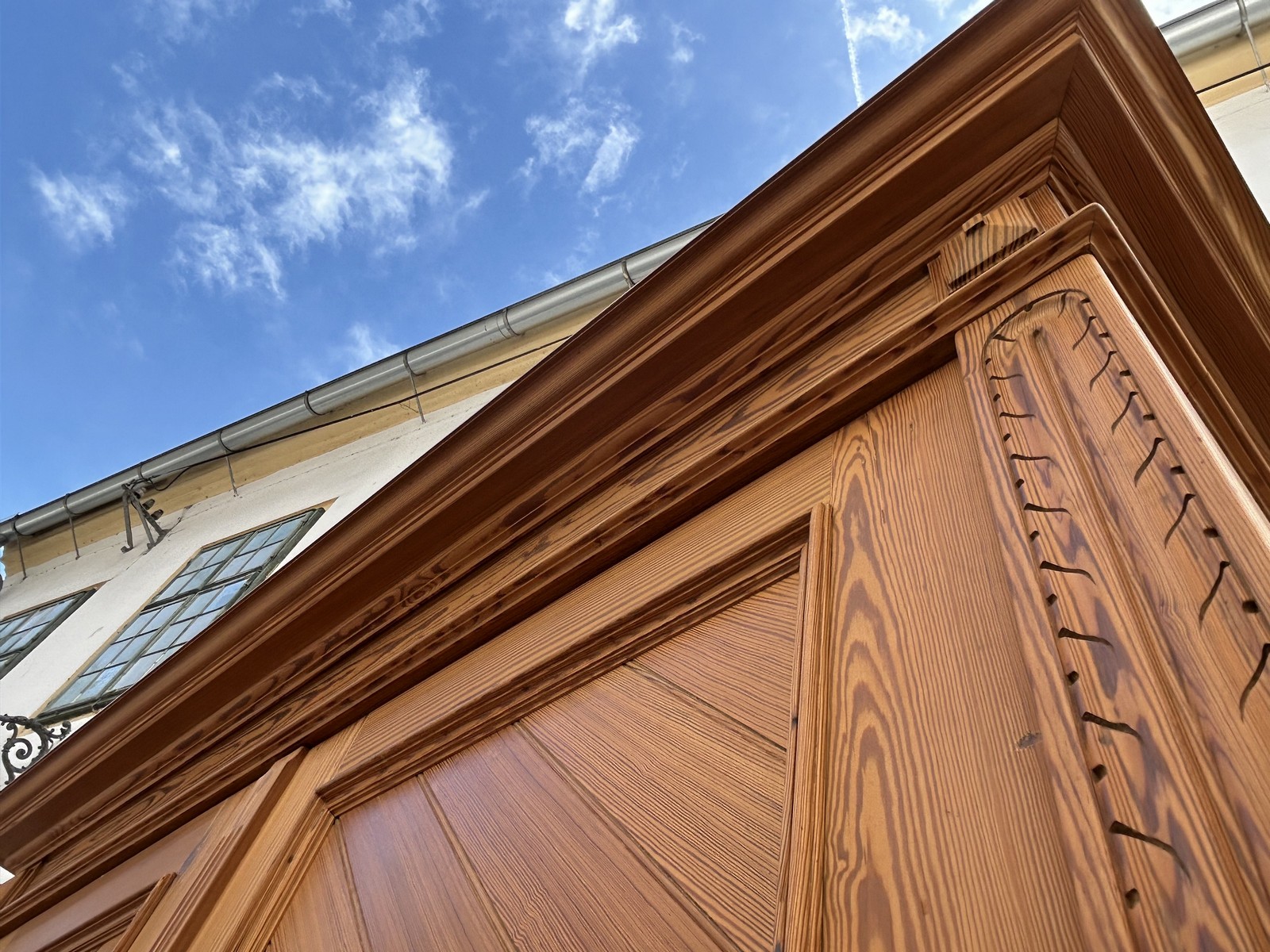 Hallenschrank Landhausstil Möbel Weichholz großer Schrank