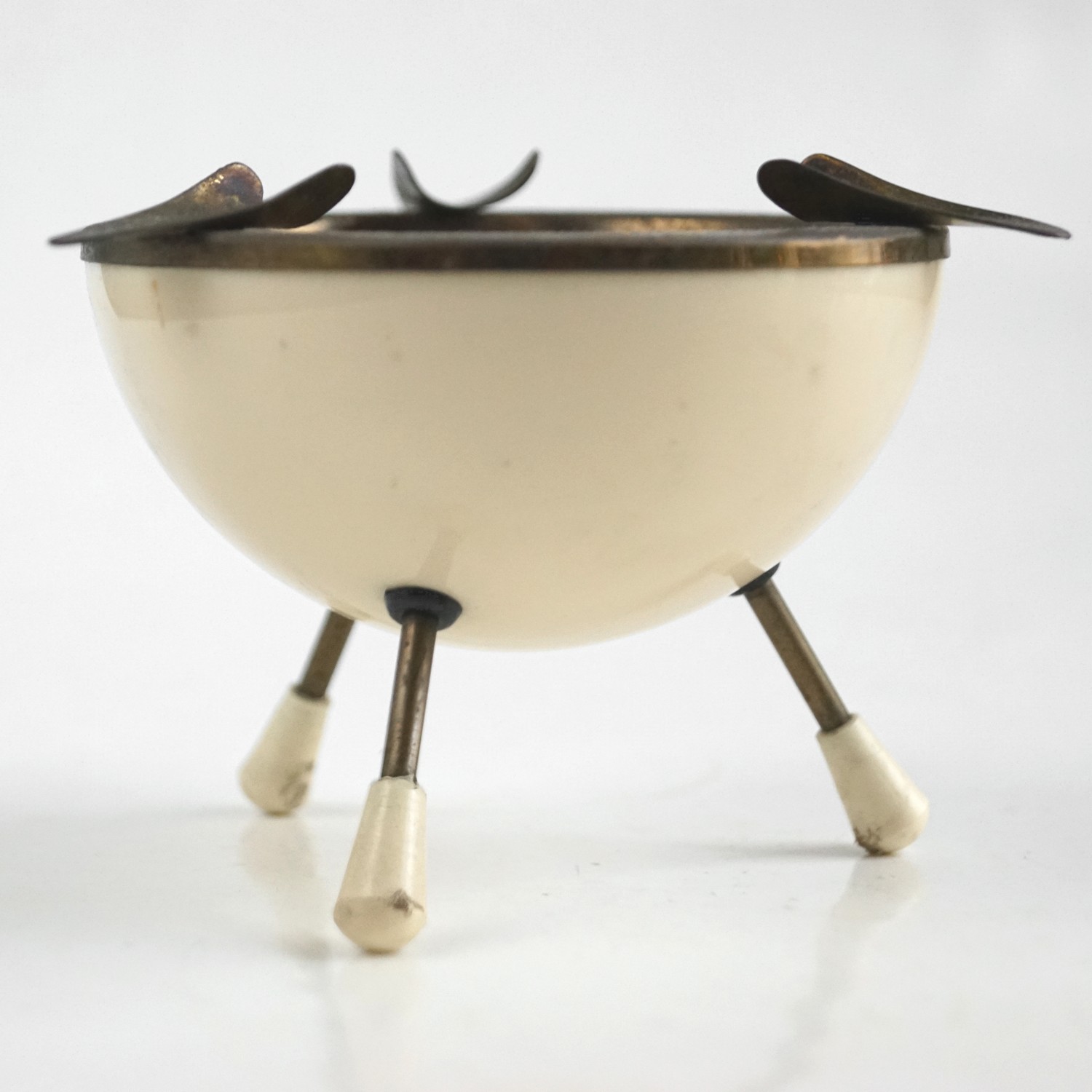 Sputnik Kugel Aschenbecher Vintage Pastell MidCentury Tripod Zigaretten Kugel Igel