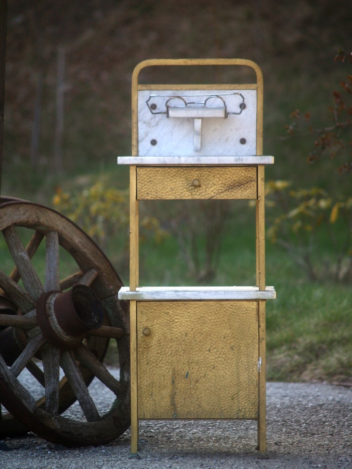 Messing Schrank antik